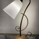Lampe vintage en fer forgé et opaline