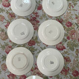 Lot de 8 assiettes comptines en terre de fer Choisy le Roi