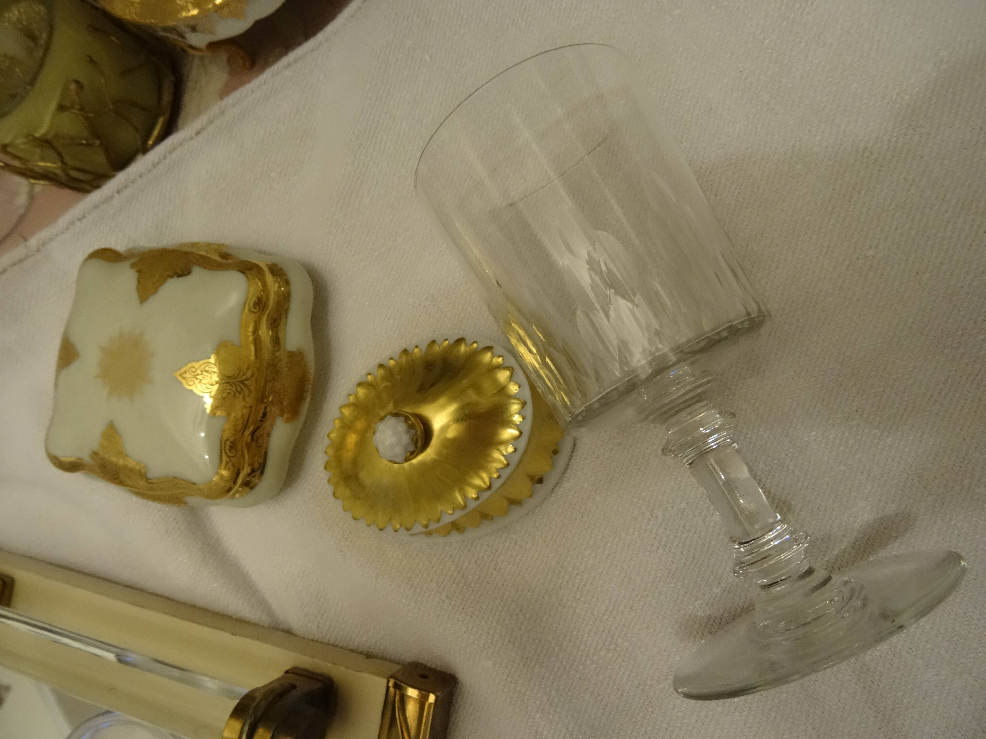 Elegant set of 8 Baccarat wine glasses