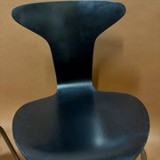 Arne Jacobsen chairs 3105 Mosquito