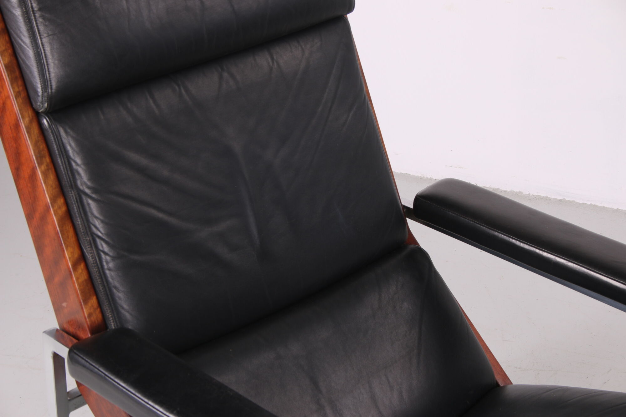 Rosewood and Leather Lotus chair by Rob Perry for 't Spectrum, 1960