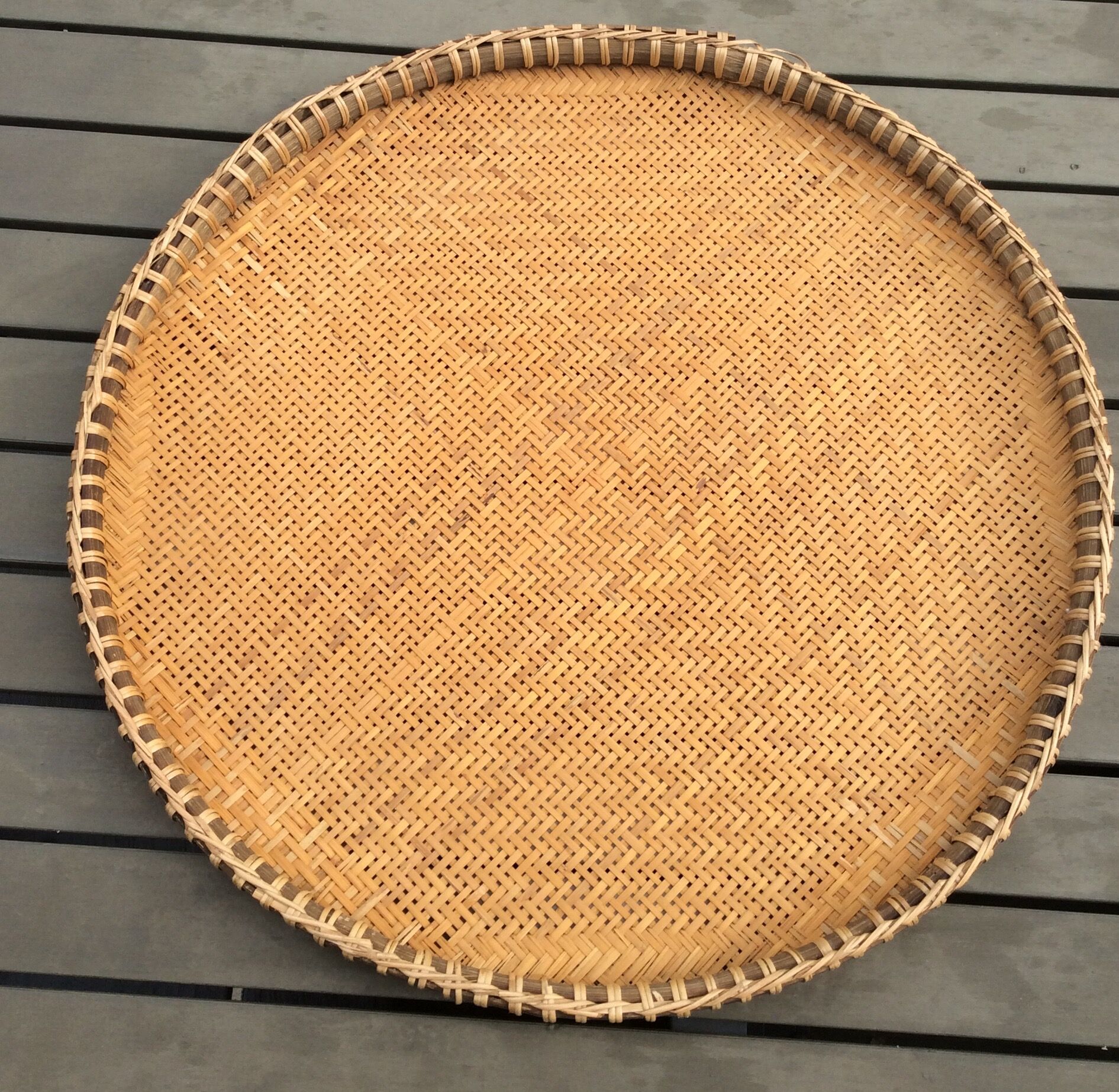 Woven tray vintage