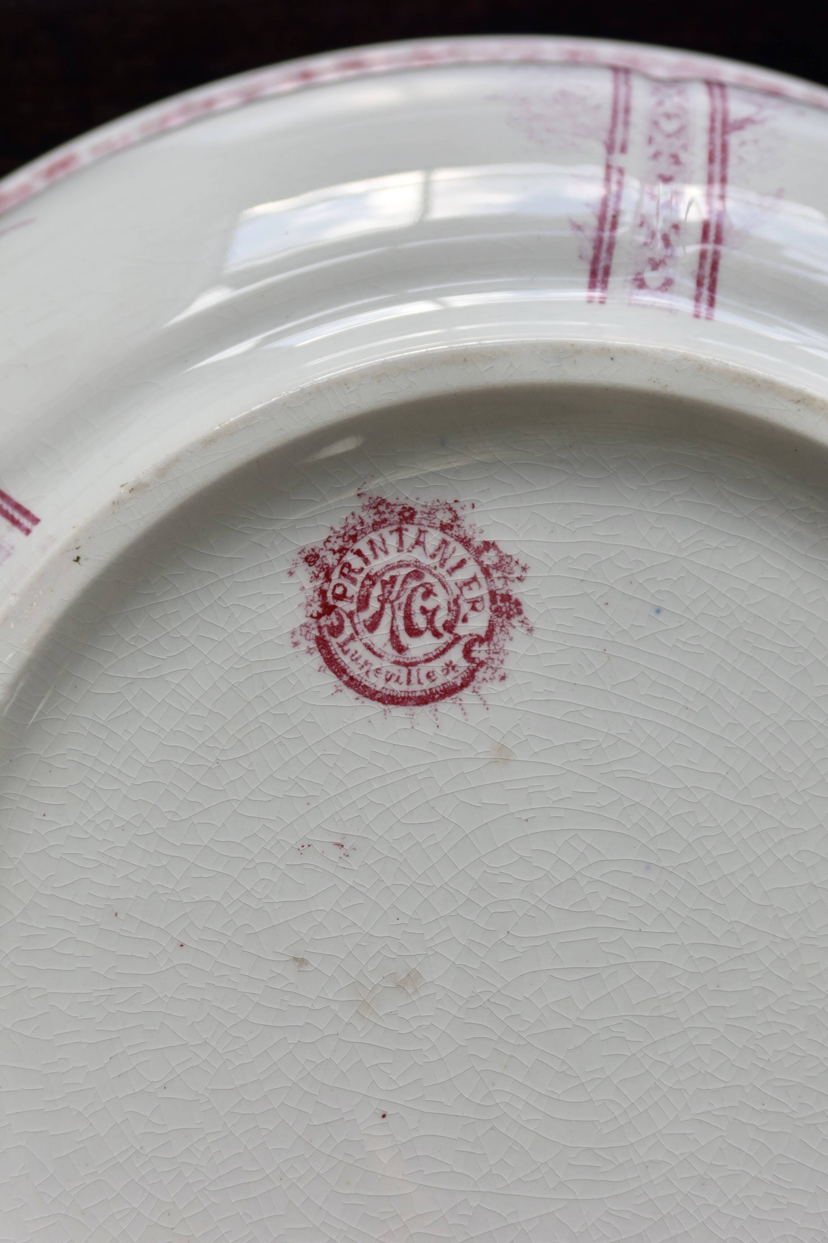 Antique Lunéville earthenware basin/salad bowl, Printanier pattern, red
