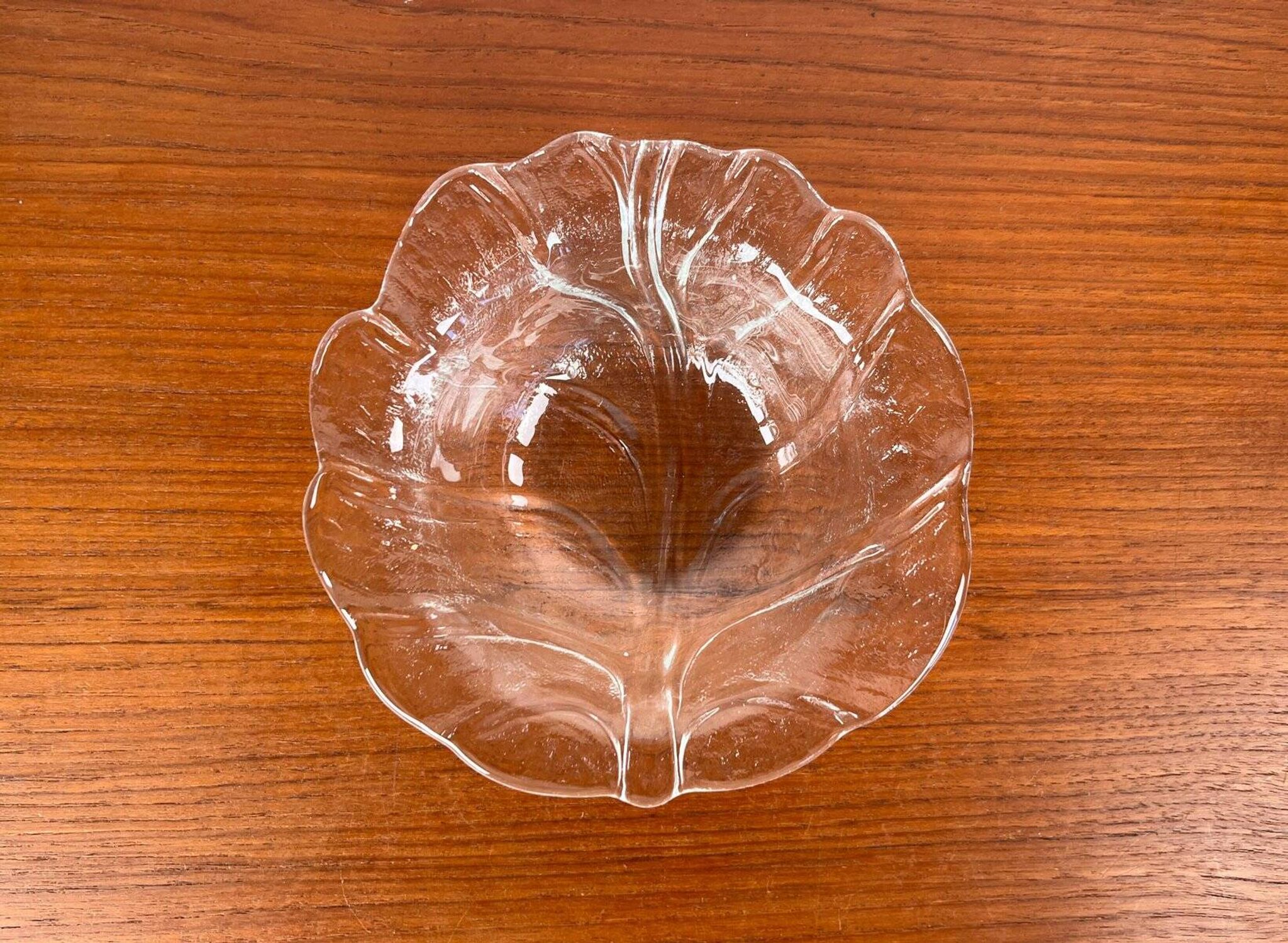 Small vintage bowl from the Eden series in glass by Lars Hellsten for Orrefors, Sweden, 1970s.