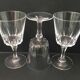 Set de 12 verres à vin cristal taillé