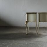 Vintage pair of 20th century Venetian Baroque style nightstands in painted wood