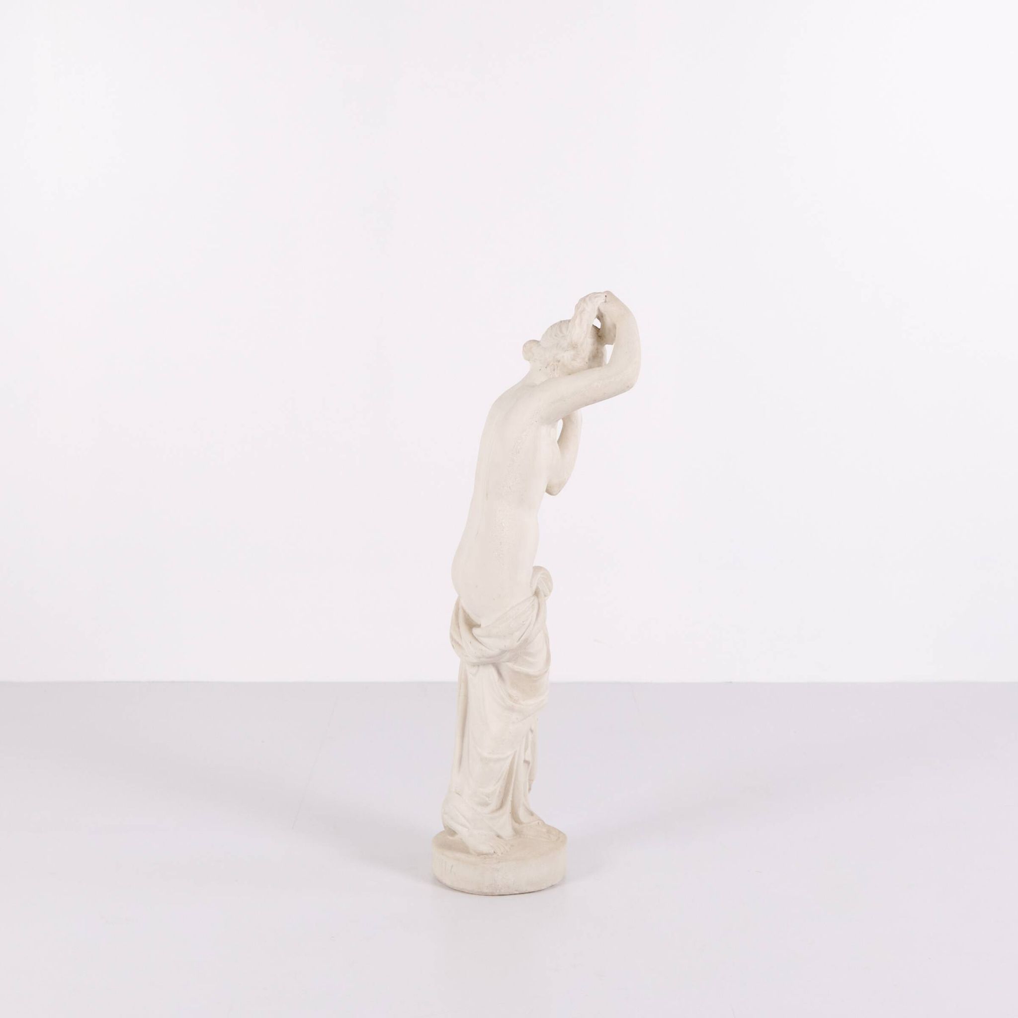 Sculpture – Female figure – Partially undressed – Biscuit porcelain – 1920s – Rare size