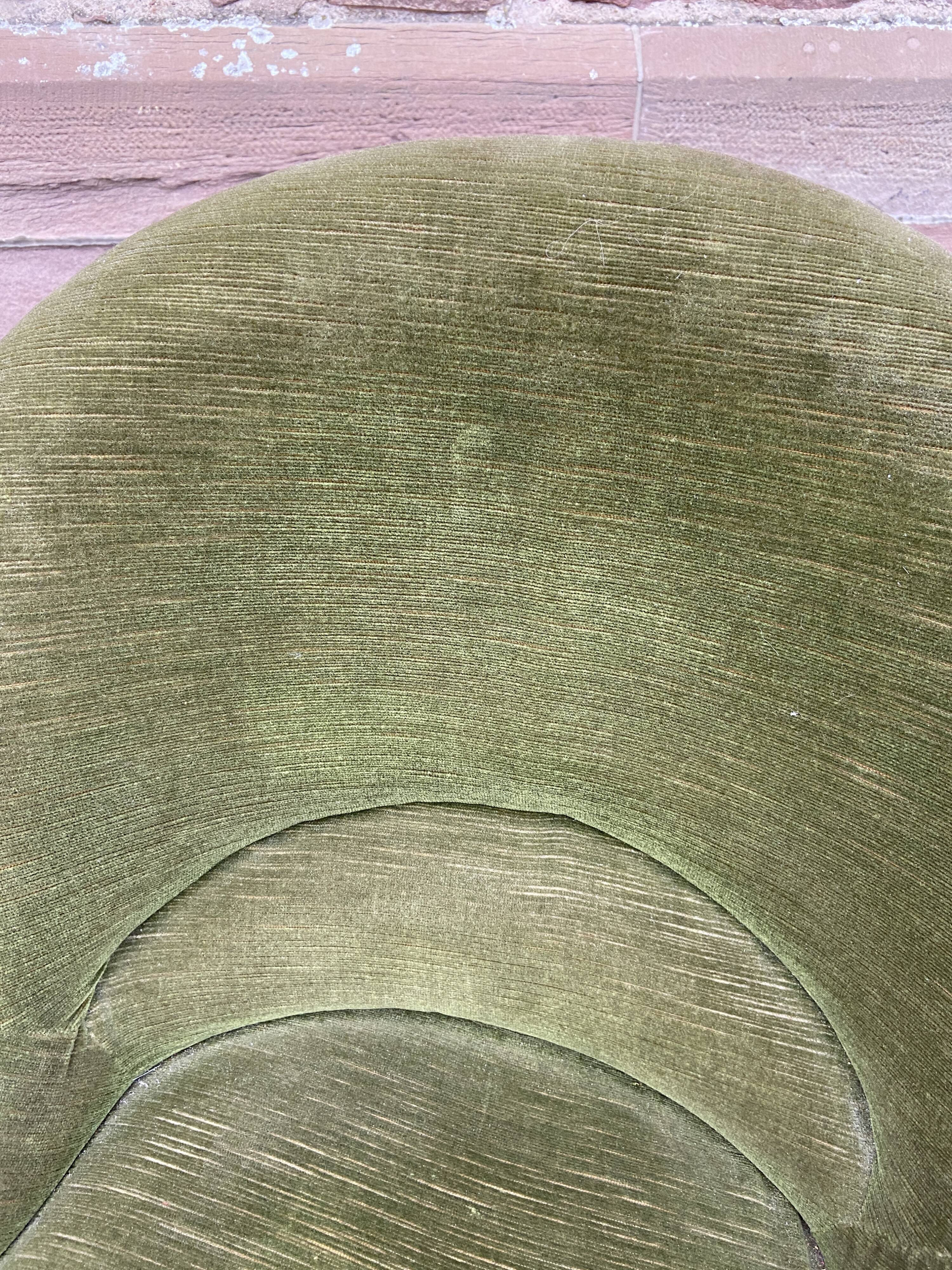 Vintage toad armchair