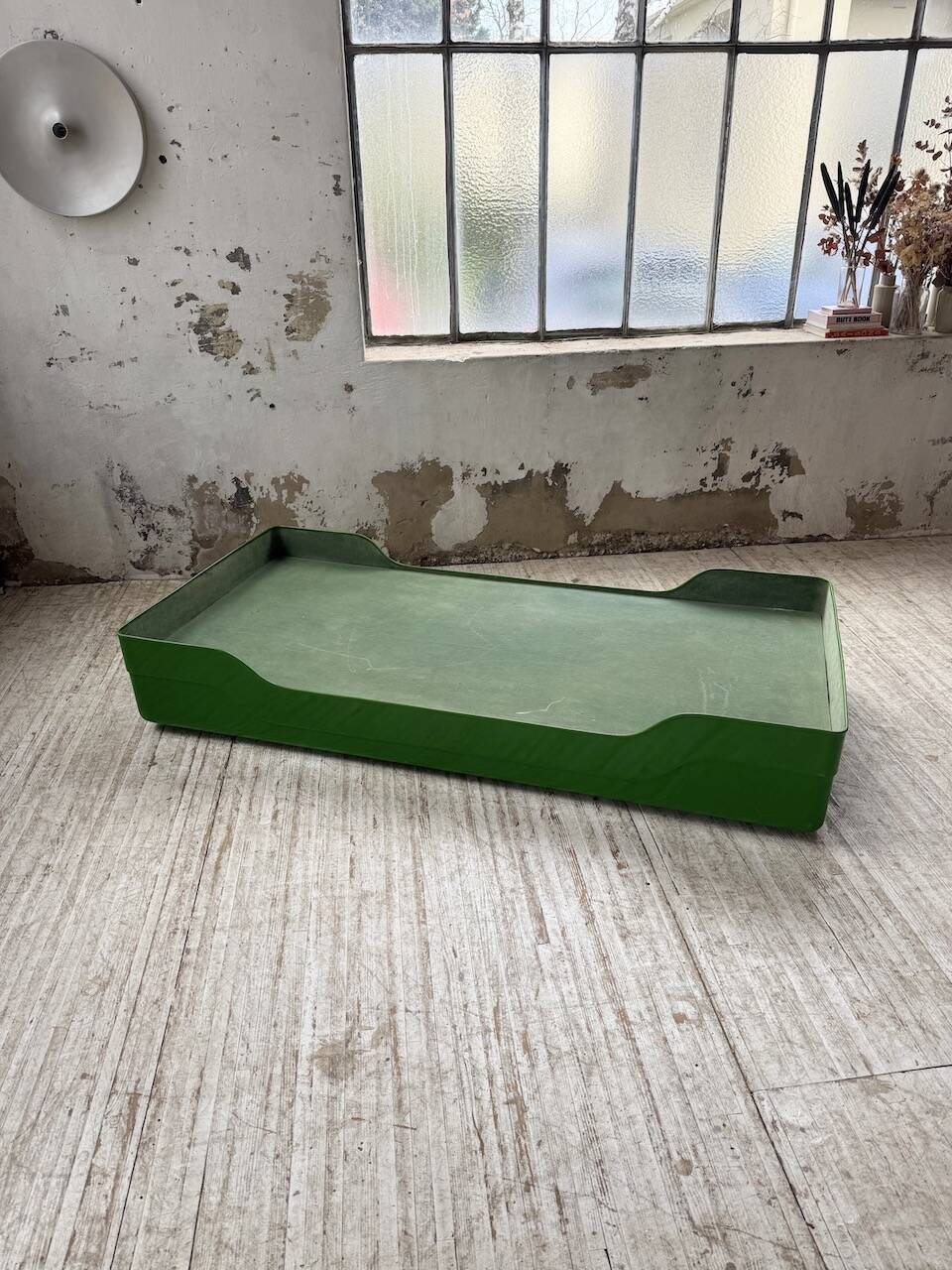 Ozoo single bed by Marc Berthier for Roche Bobois, 1967