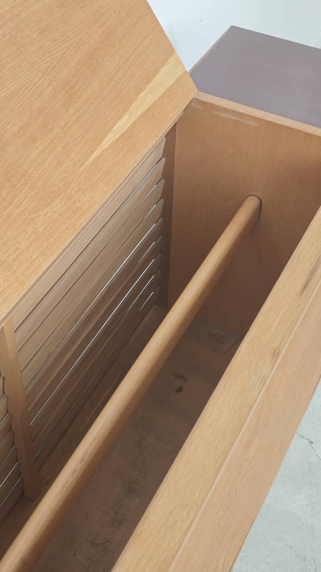 Storage chest for blankets or toys bar by Dyha Czech Republic 60