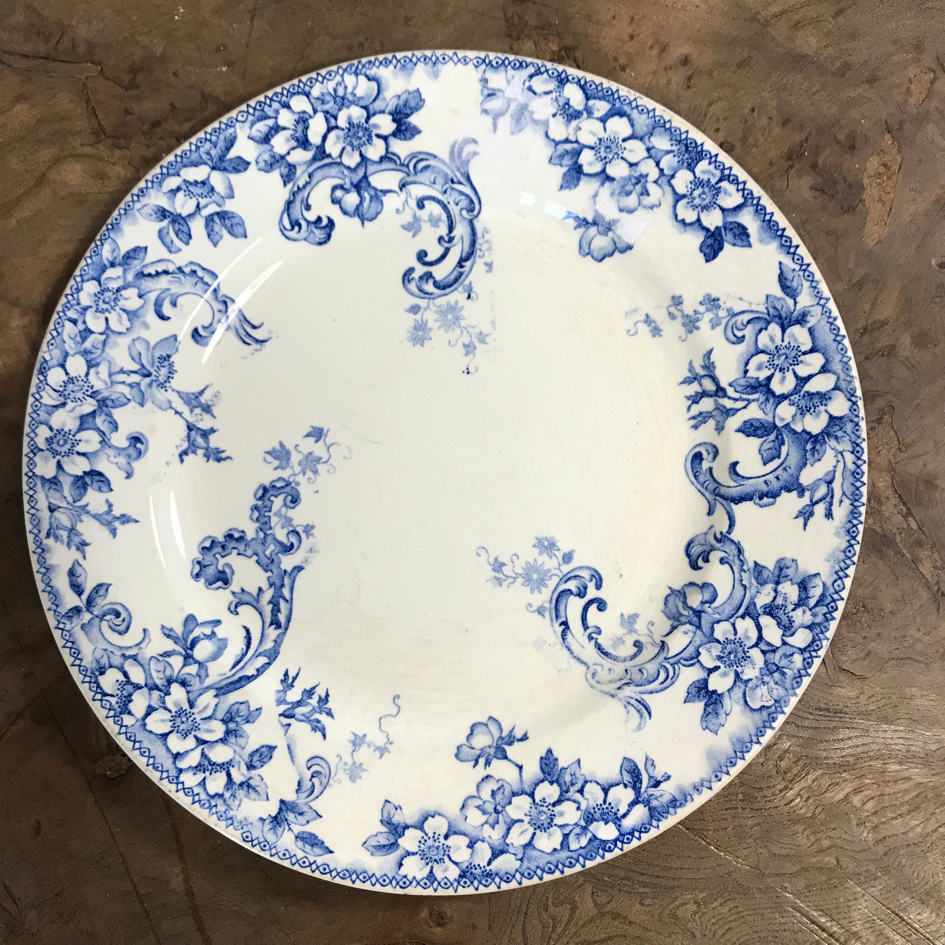 6 flat plates iron earth XIXth Choisy the king