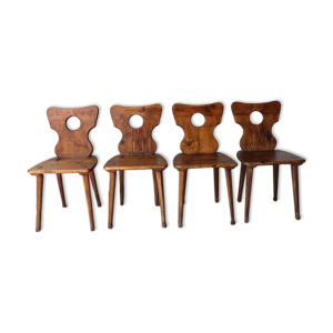 Série de 4 chaises vintage brutaliste de chalet en pin 1970