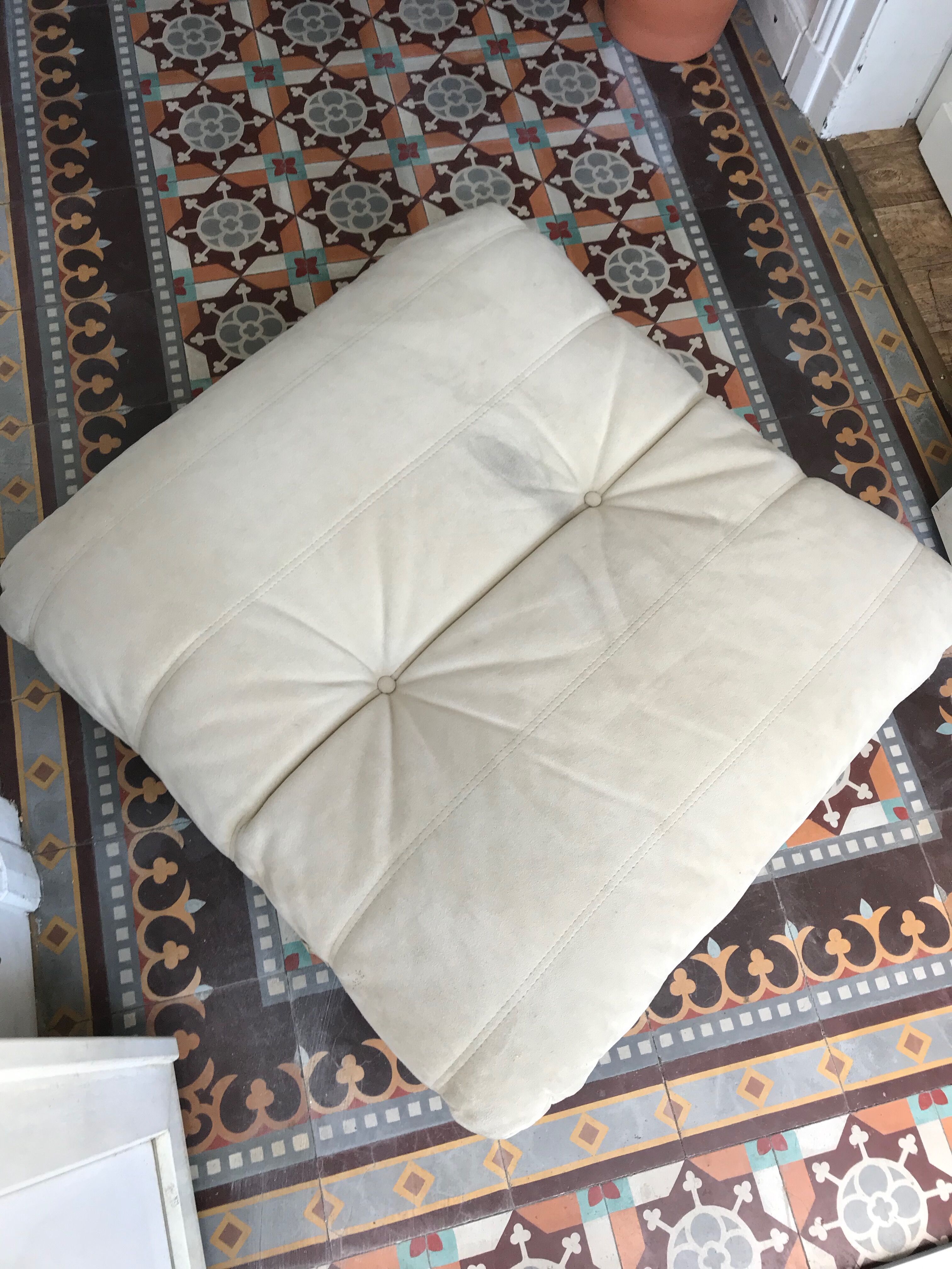 Pouf Marsala by Michel Ducaroy from Ligne Roset