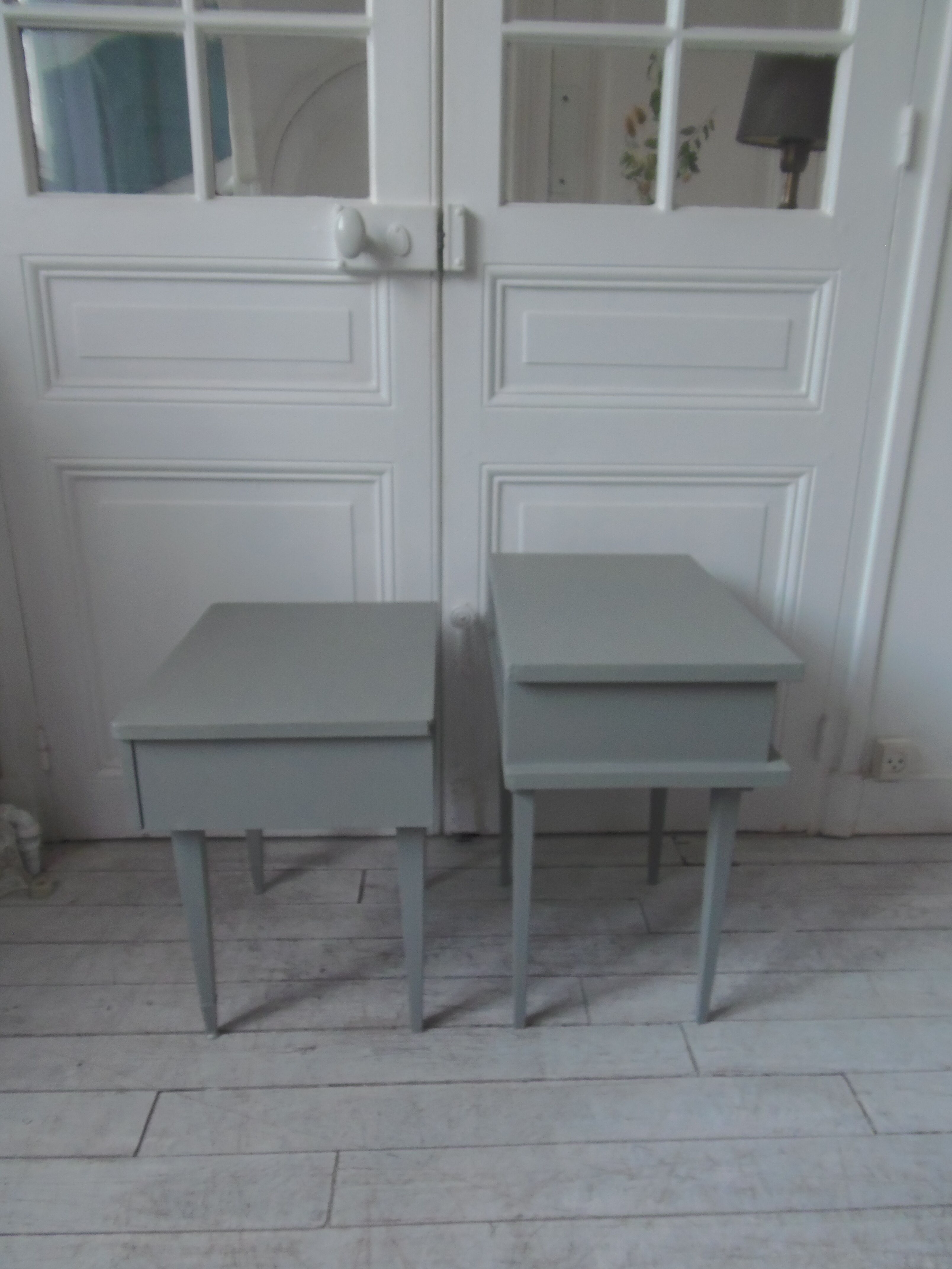 Duo of mismatched bedside tables green of gray