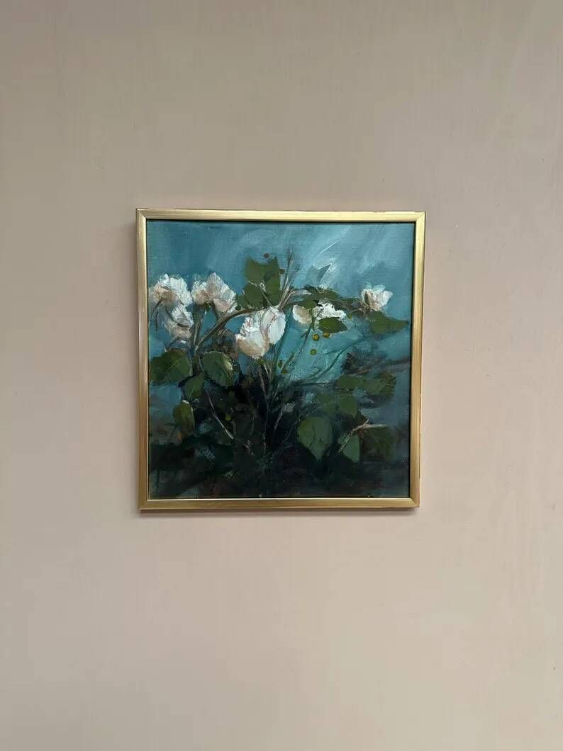 Original Swedish Oil on Canvas – “White Flowers” by M. Jakobsson – Signed – Vintage & Framed – 46 × 44 cm (18.1" × 17.3")