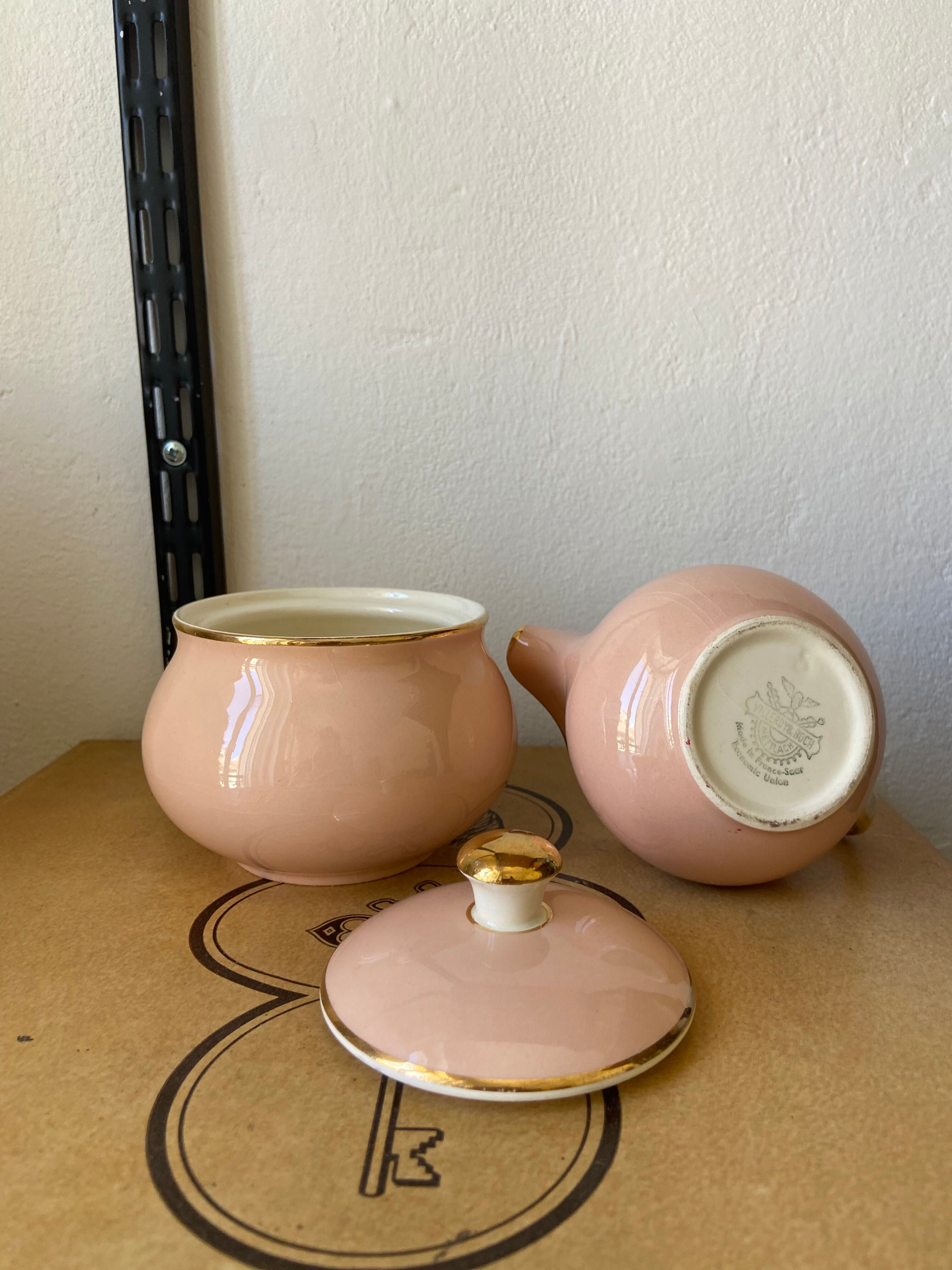 Crémier de villeroy et boch with the inscription "nous deux"
