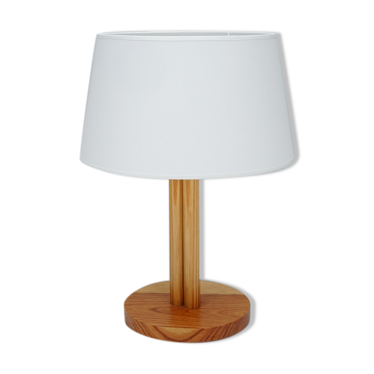 Lampe de table en bois à fut trilobé circa 1970