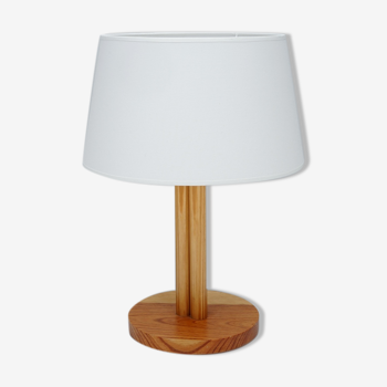 Wooden table lamp with trilobed barrel circa 1970
