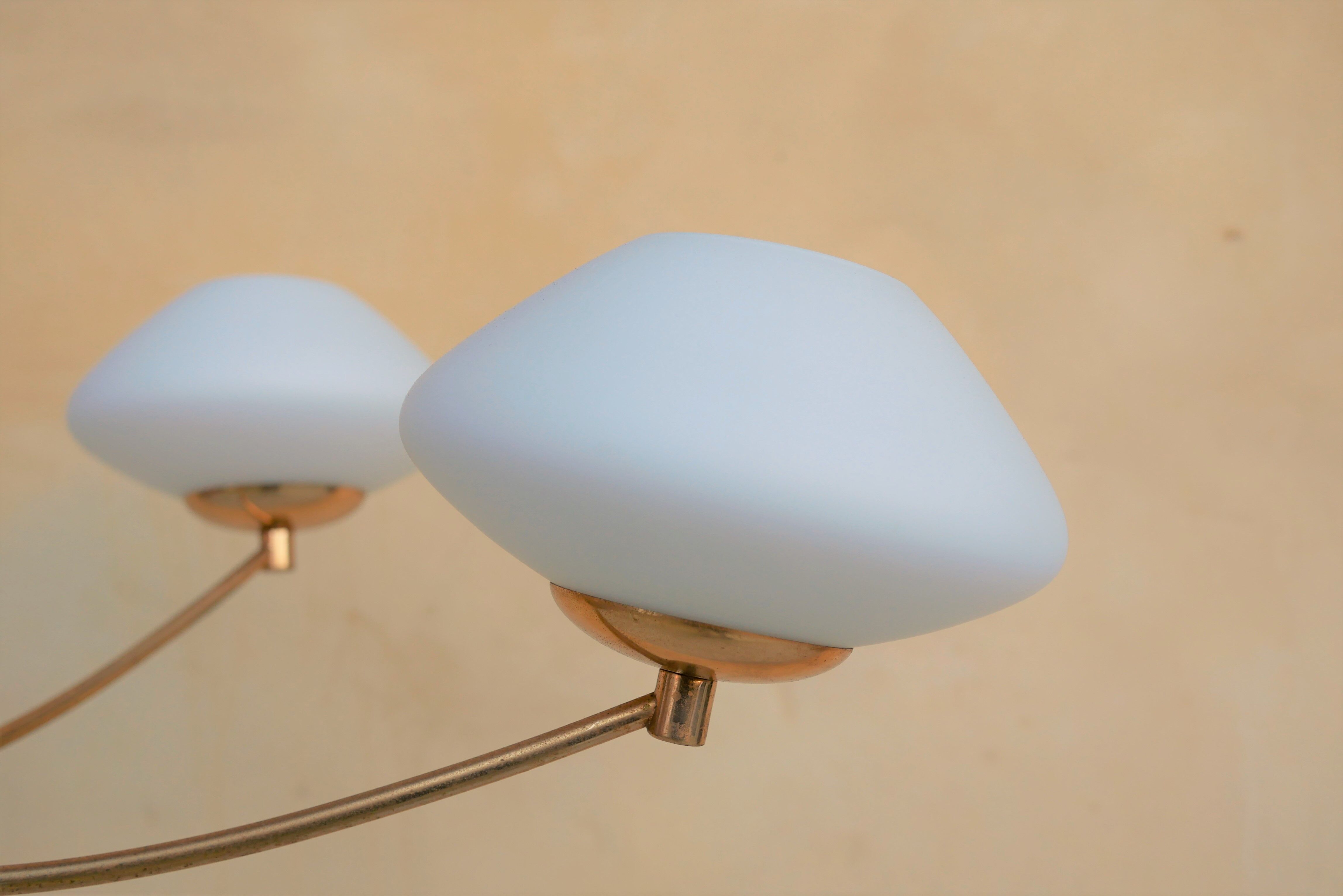 Lustre vintage 6 feux opaline et laiton doré