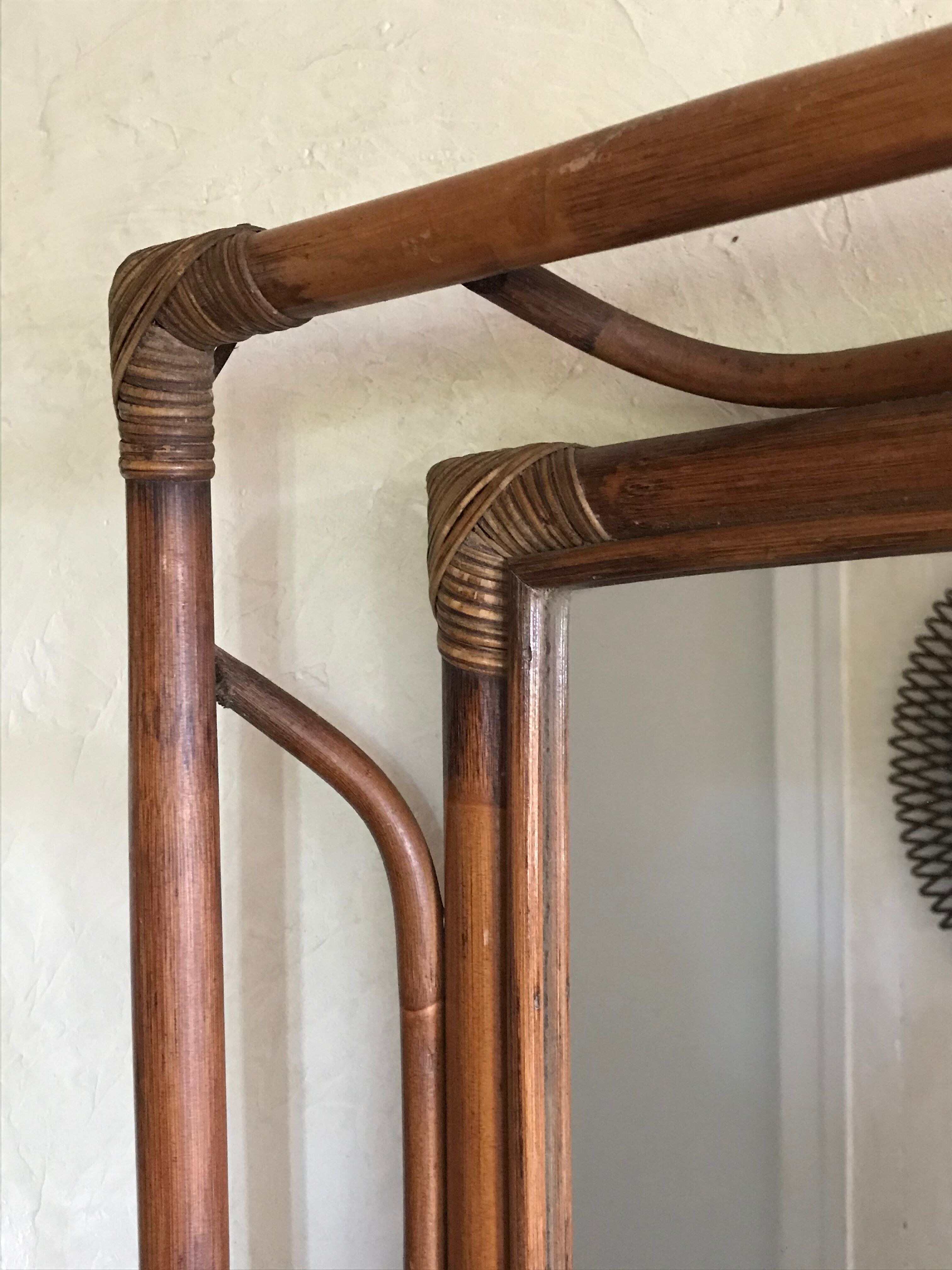 Vintage rattan mirror  41x41cm