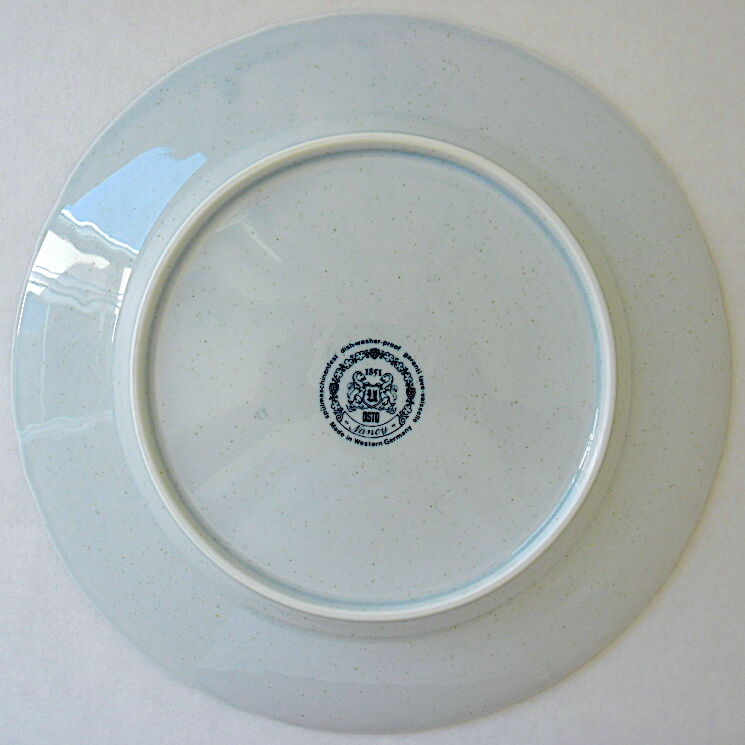 Service dishes by ASTA 1851 (Germany)