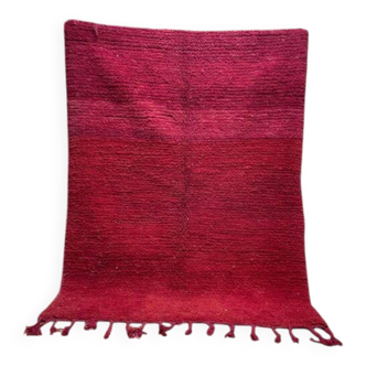 Handcrafted red carpet 250cm x 200cm