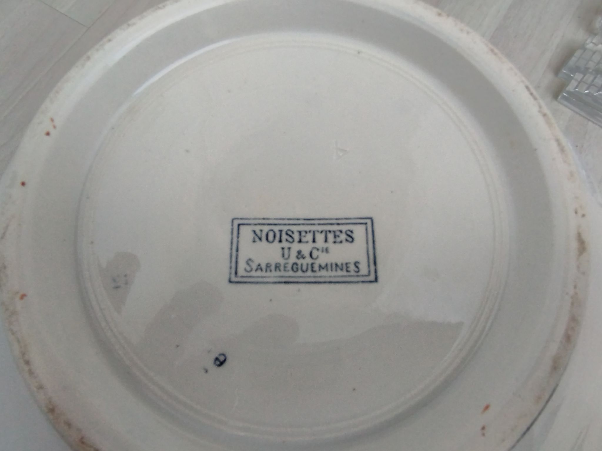 Sarreguemines tureen décor hazelnuts