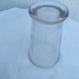Mougin measuring glass