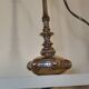 Pied de lampe en laiton bronze doré, ancien flambeau bougeoir électrifié