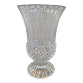 Large pedestal vase in crystal