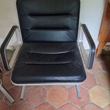 Paire de fauteuils cuir et aluminium
