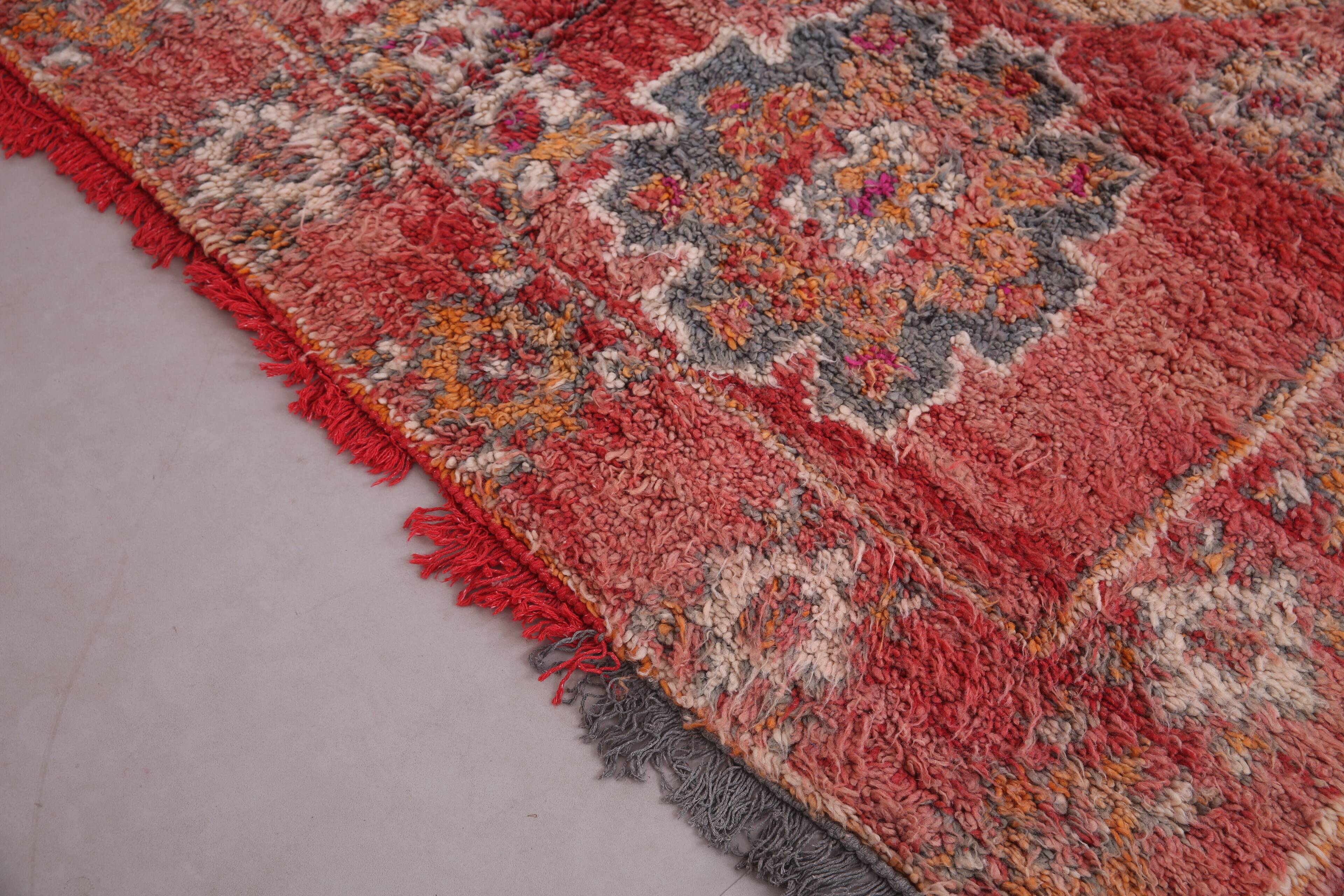 Vintage Moroccan Rug 200 x 306 cm, Berber Wool Rug, Handmade Bohemian Rug