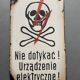 Old skull death head danger email plate