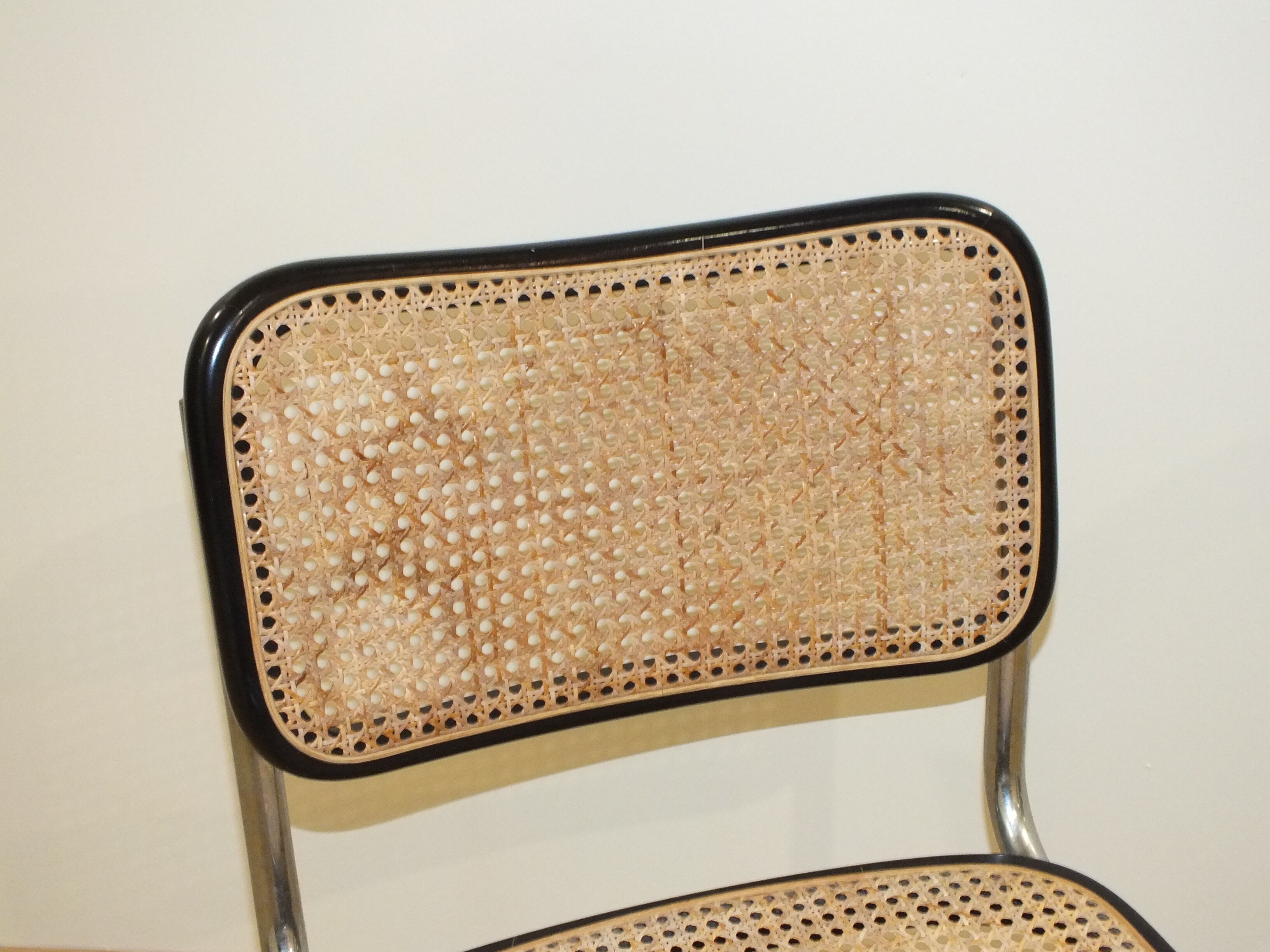 Cesca B32 black chair by Marcel Breuer