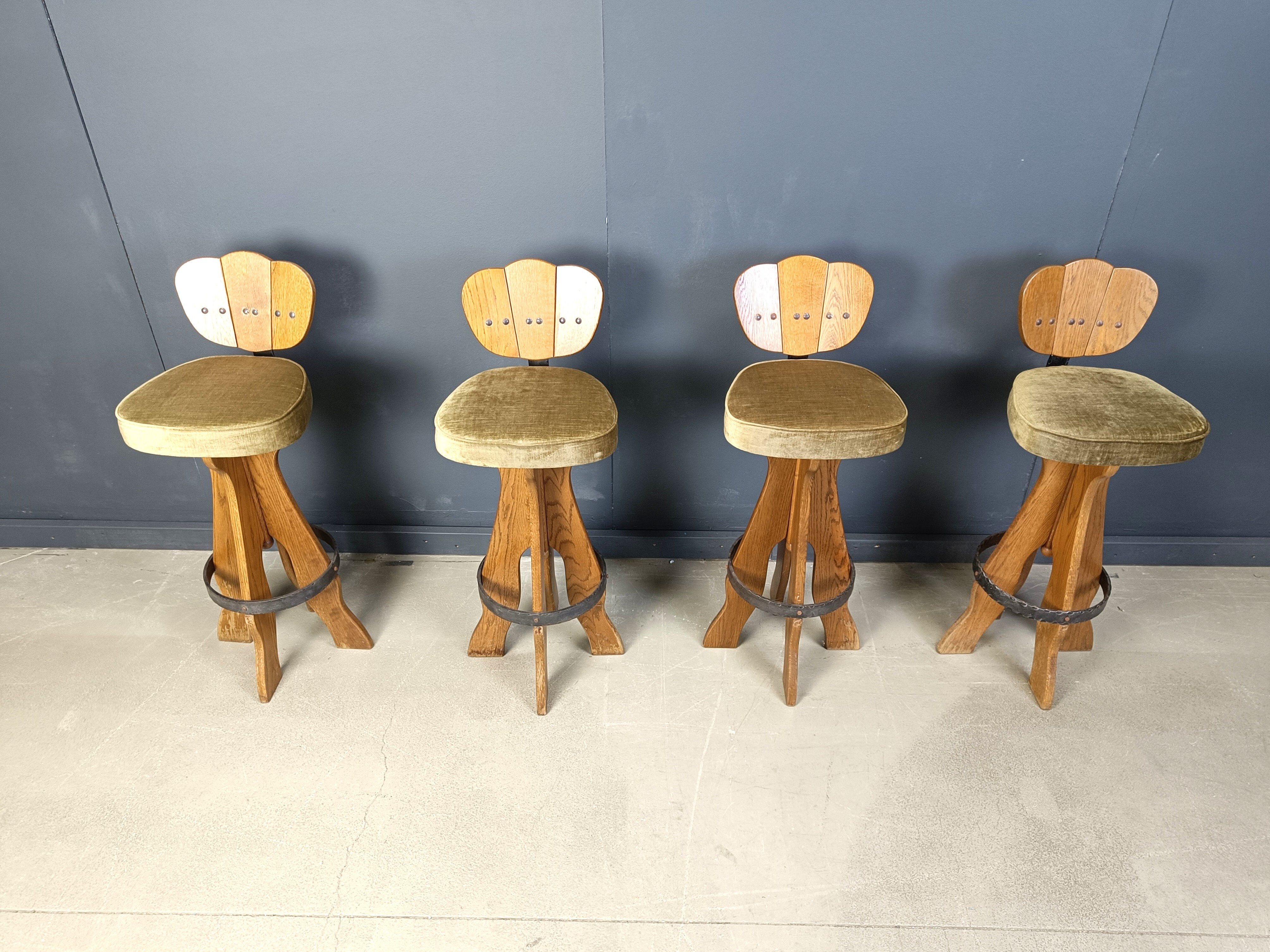 Set of 4 vintage brutalist bar stools, 1960s