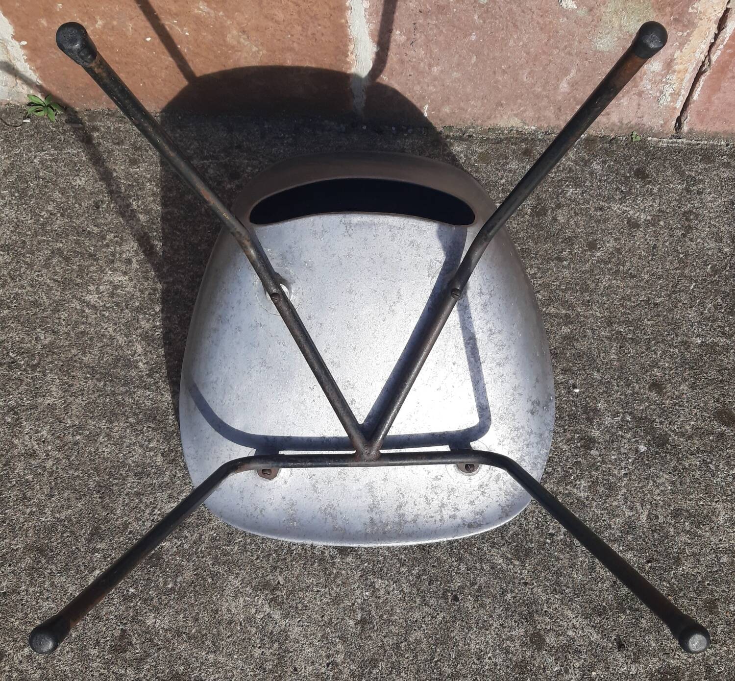 Chaise tulipe Pierre Guariche. (Edition Steiner, années 50)