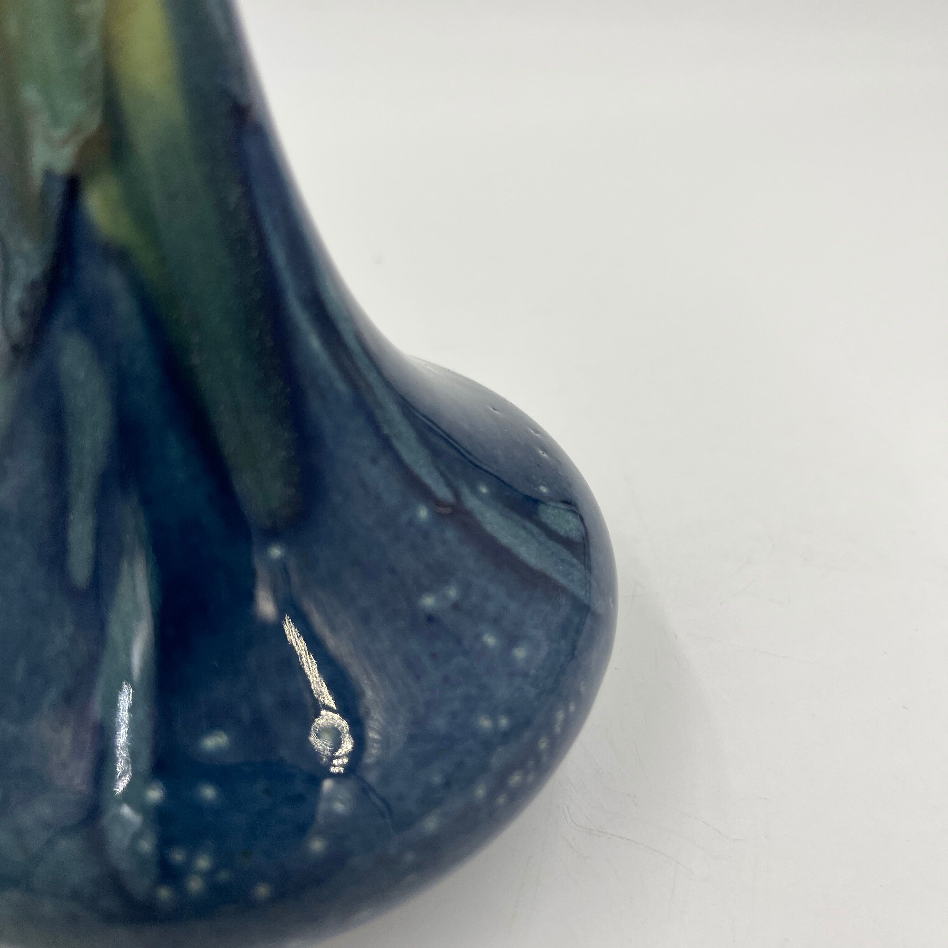 Art deco soliflore in Thulin earthenware