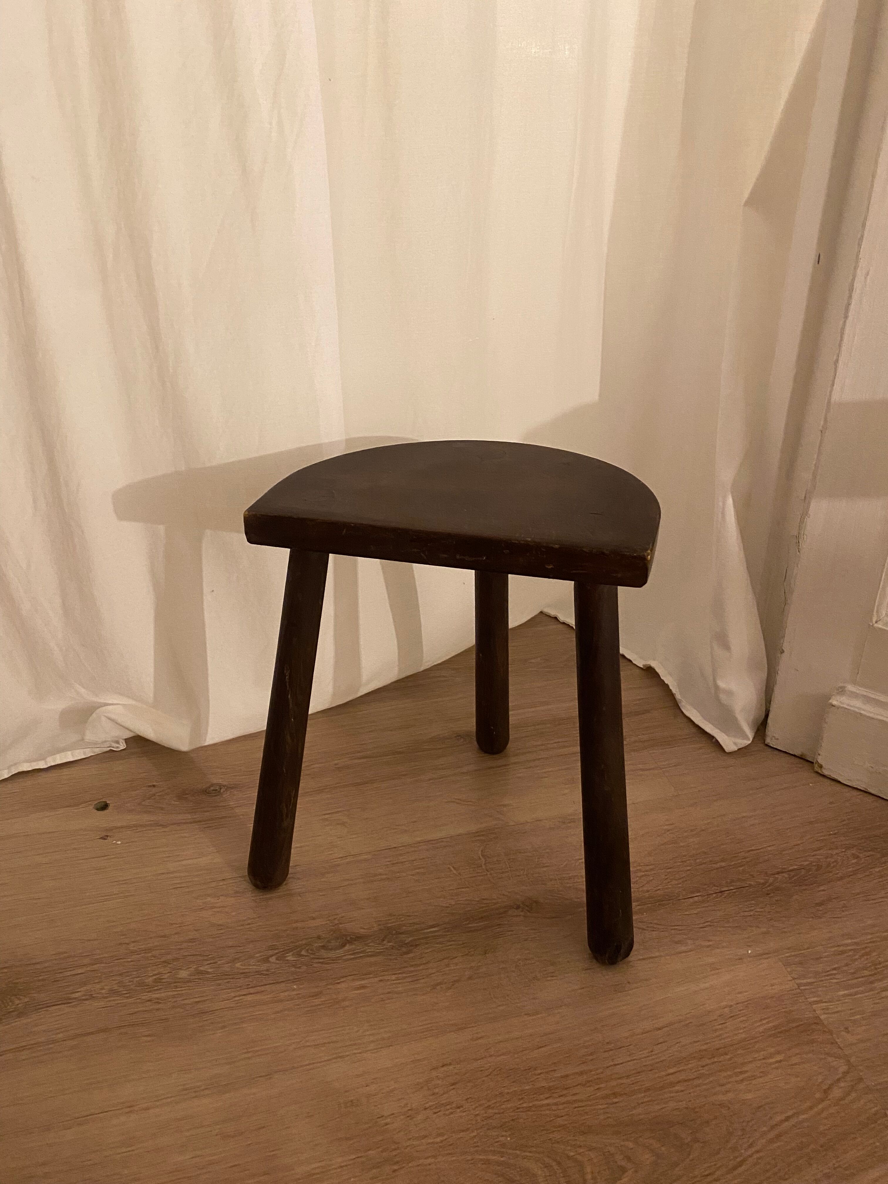 Vintage tripod stool