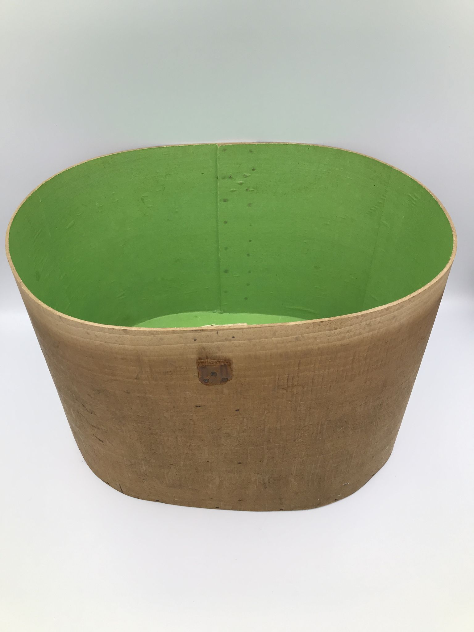 Vintage vintage wooden hat box 1850