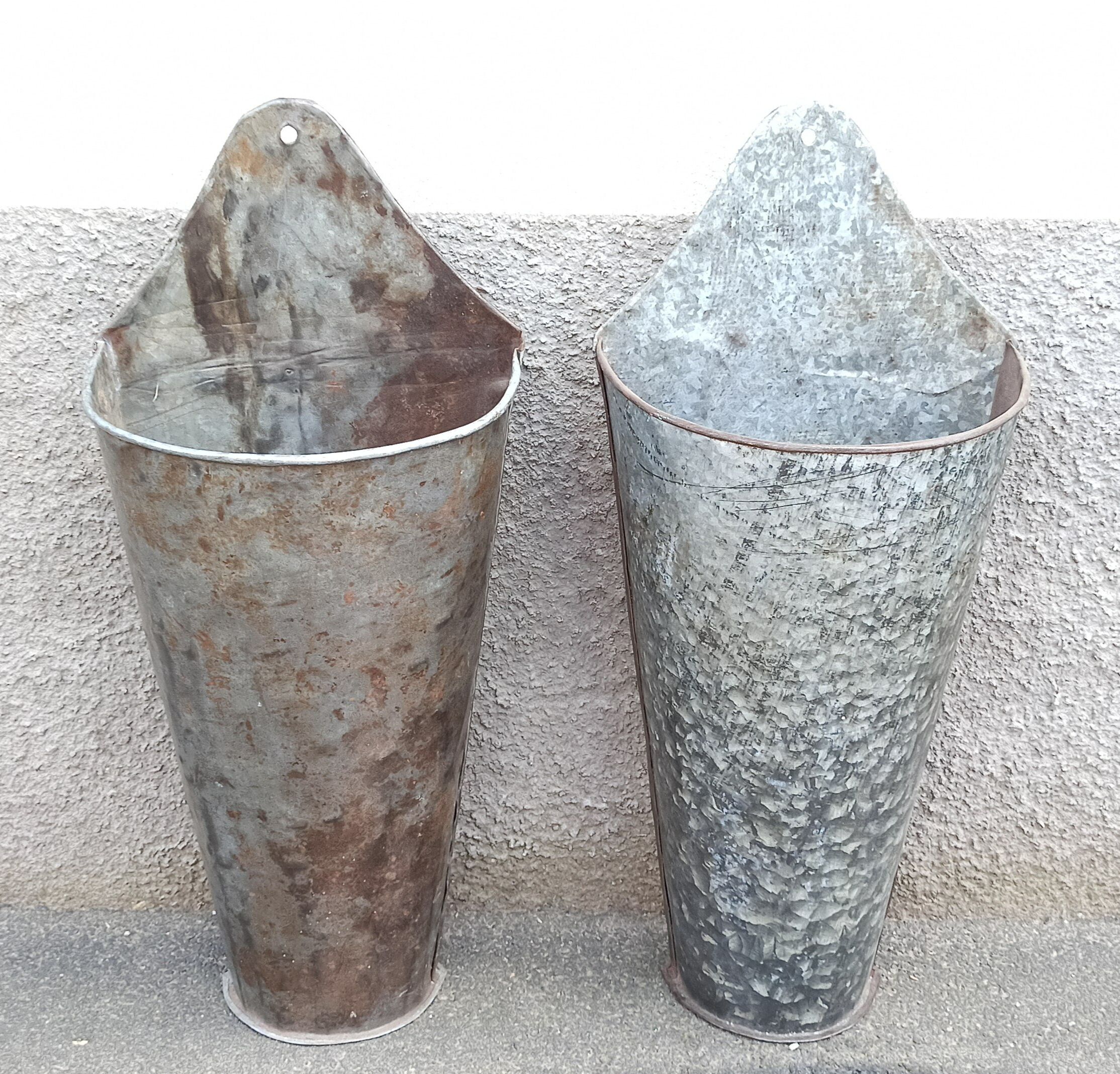 Zinc flower pot
