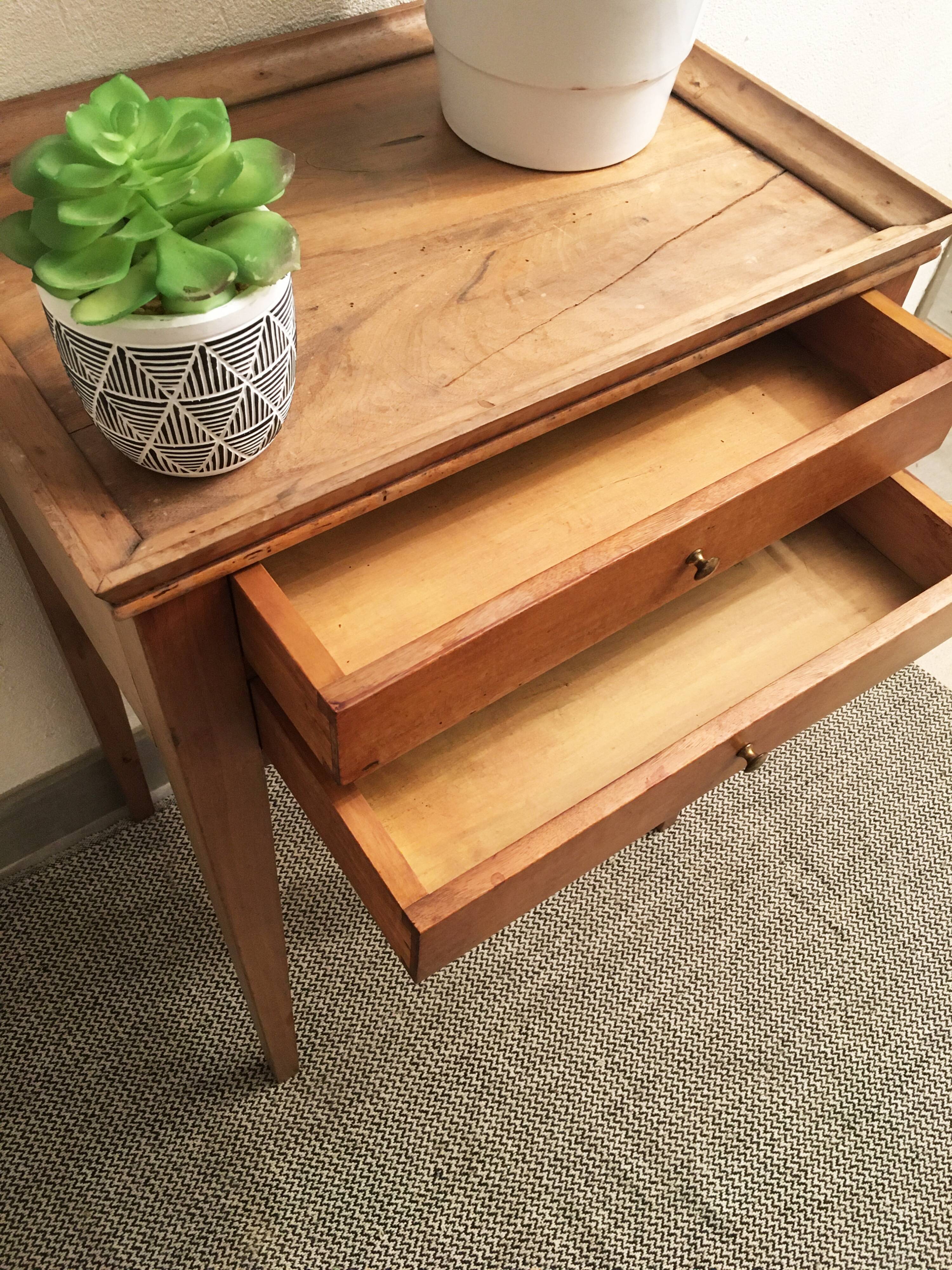 Small side table vintage gueridon