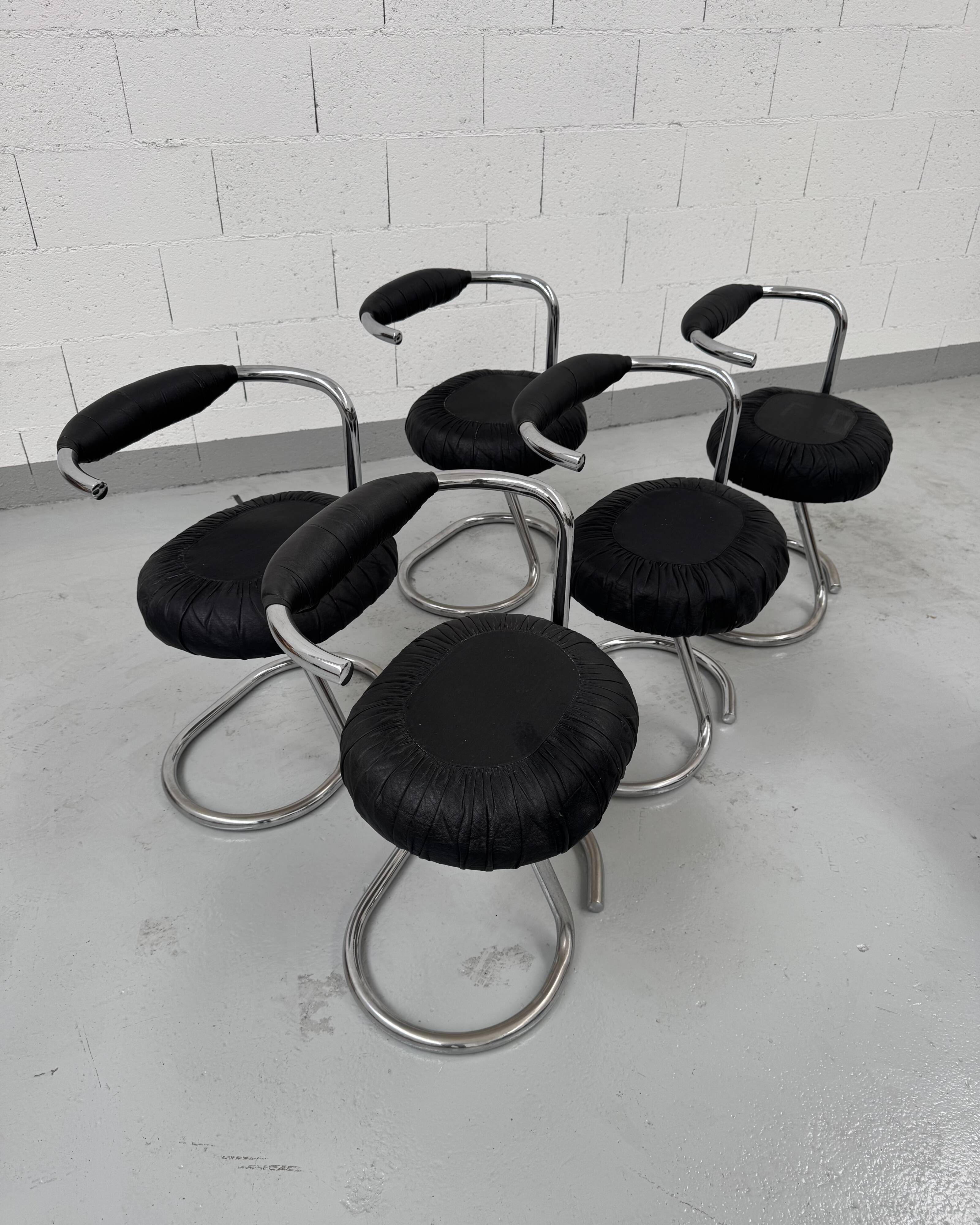 Ensemble de 6 chaises "Cobra" par Giotto Stoppino 70's