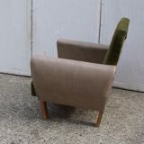 Small children's club-type chair