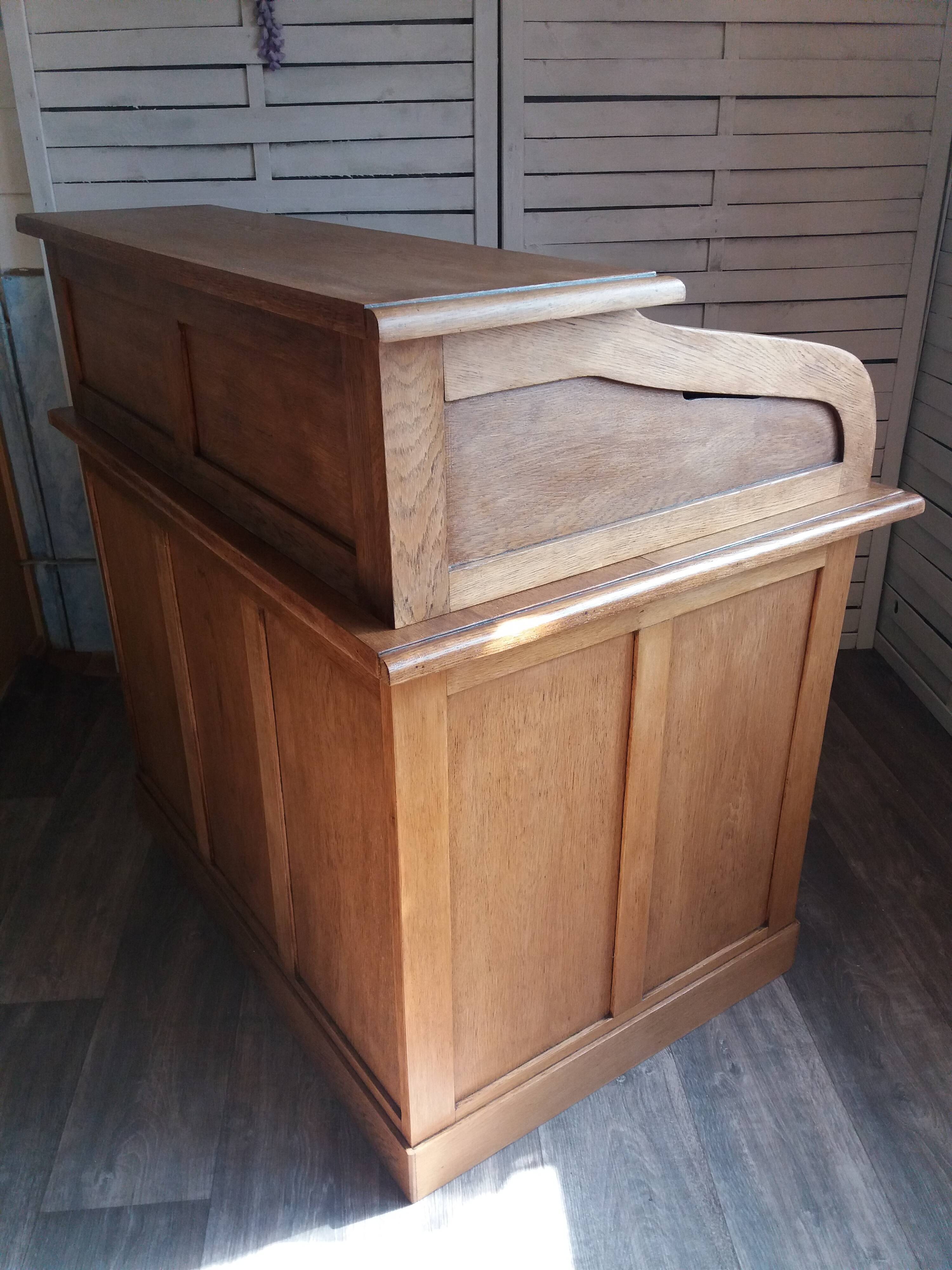 Rare american office desk by Gradiam brand  1930