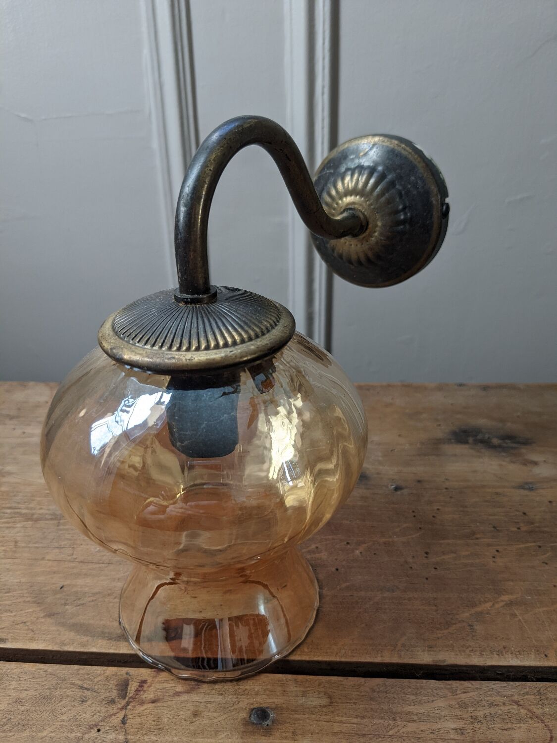 Vintage wall lamp