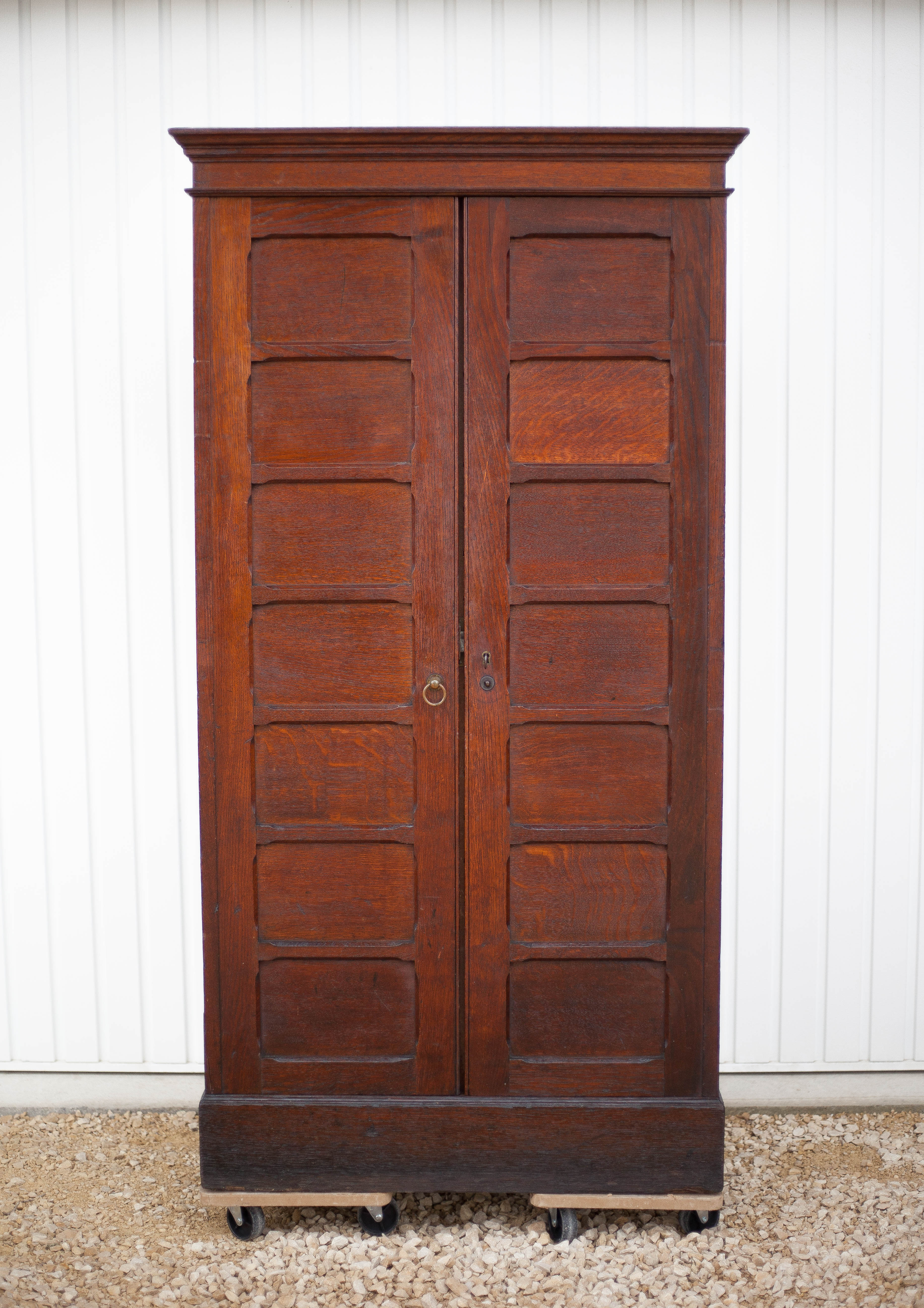 Parisian notary cabinet