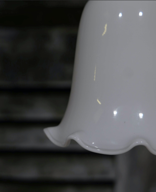 Lace opaline suspension