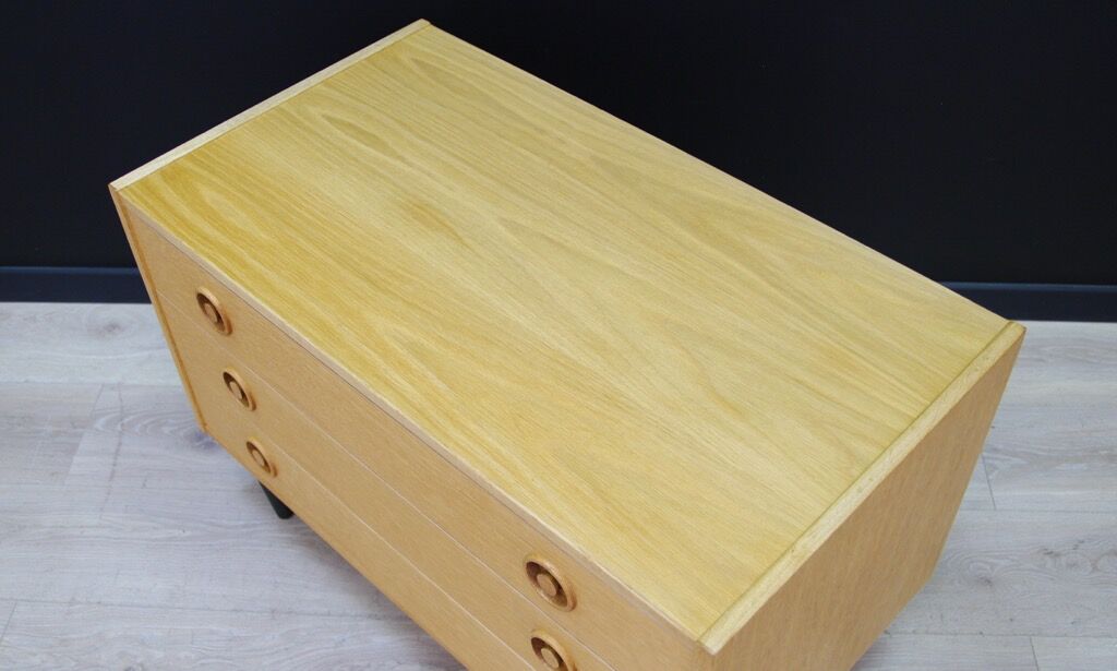 Vintage cabinet in ash vintage Scandinavian design