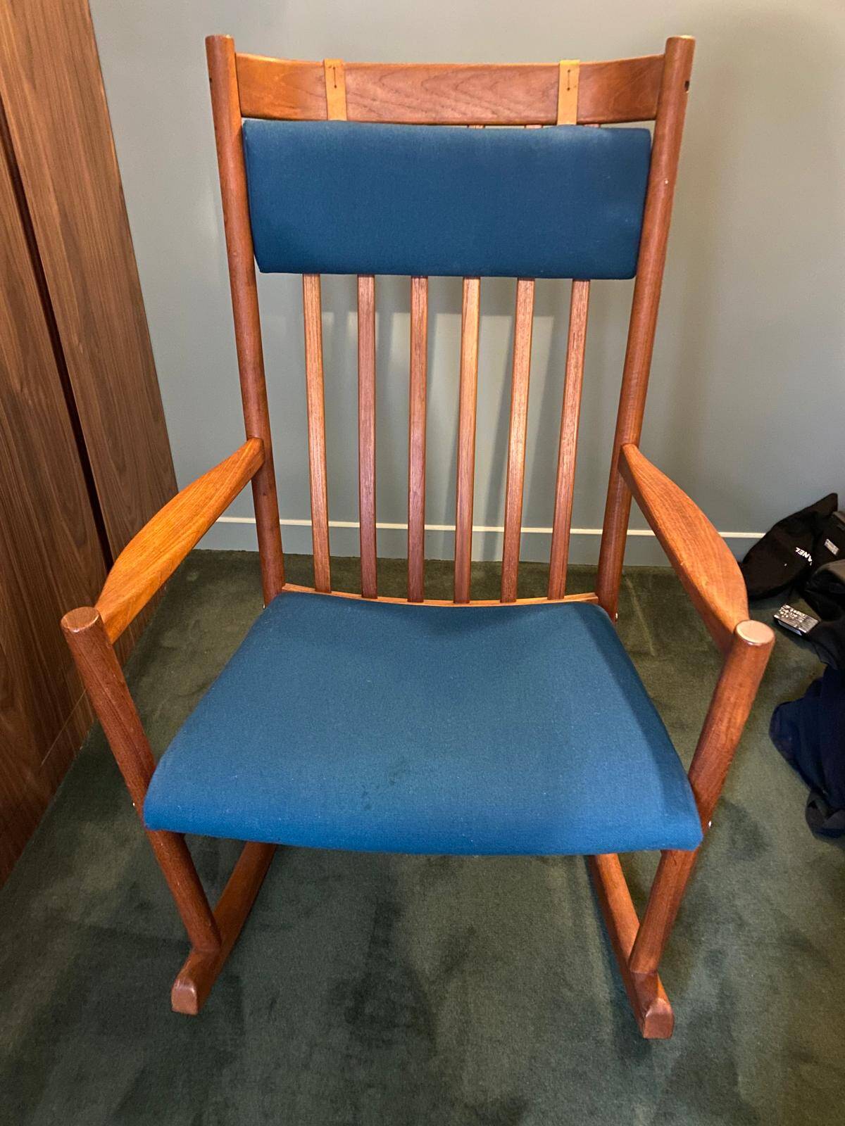 Teak rocking chair, Scandinavian design from the 50s-70s