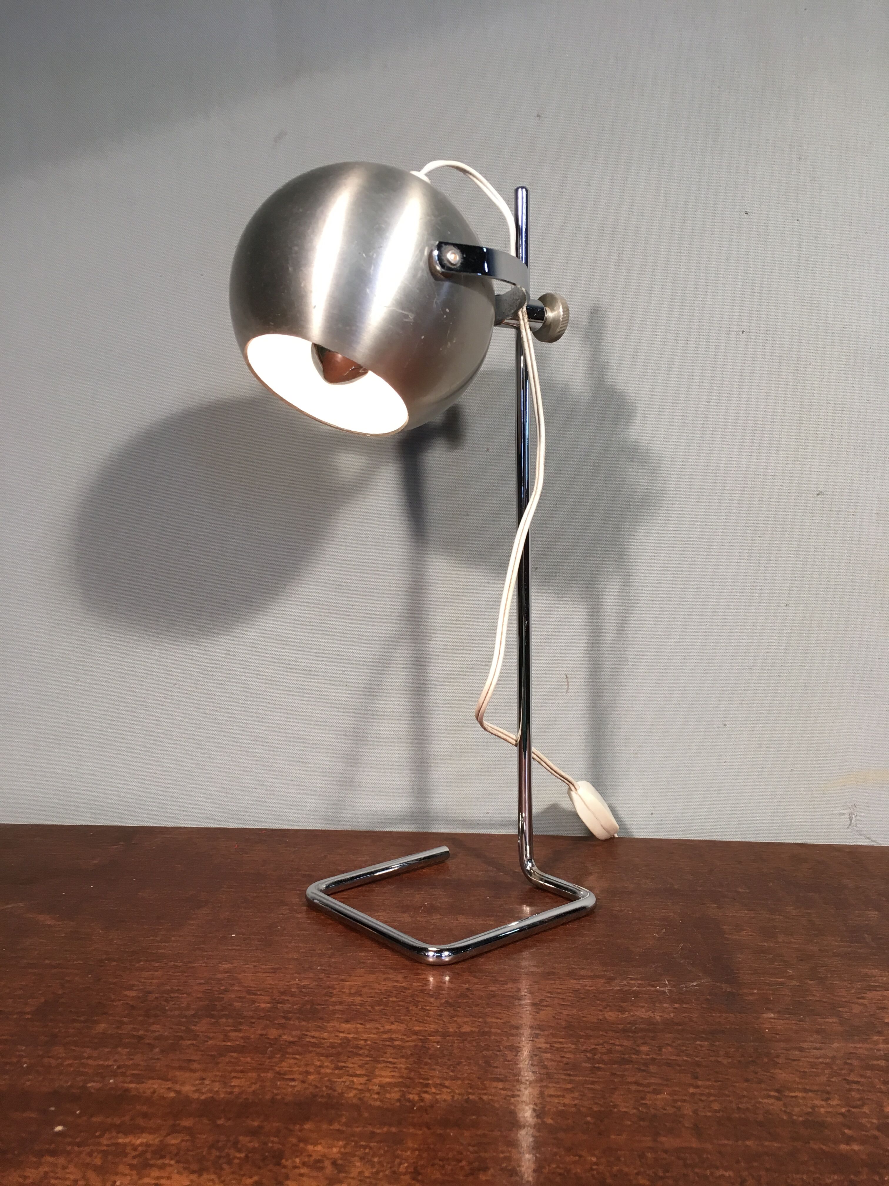 Lampe "eye-ball" 1960's